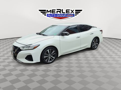 Used 2019 Nissan Maxima 3.5 SV w/ Floor Mat Group FWD image 4