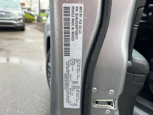 Used 2023 Jeep Compass High Altitude w/ Driver Assist Group I AWD/4WD image 37