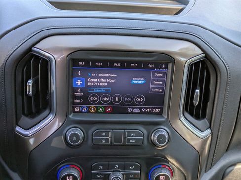 Used 2020 Chevrolet Silverado 1500 High Country image 14