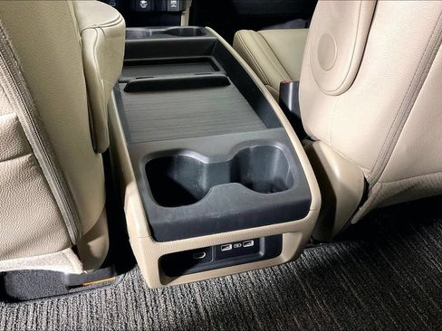 Used 2023 Honda Odyssey Touring image 31