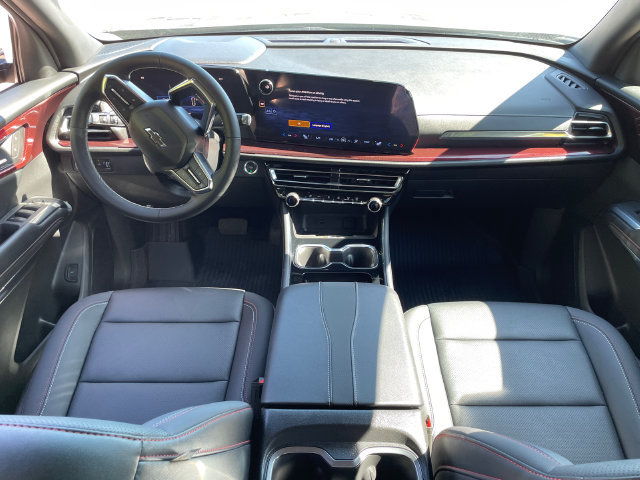 Used 2026 Chevrolet Traverse Z71 w/ LPO, Floor Liner Package AWD/4WD image 23