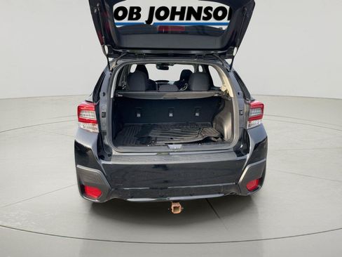 Used 2021 Subaru Crosstrek 2.0i Premium w/ Moonroof Package AWD/4WD image 9