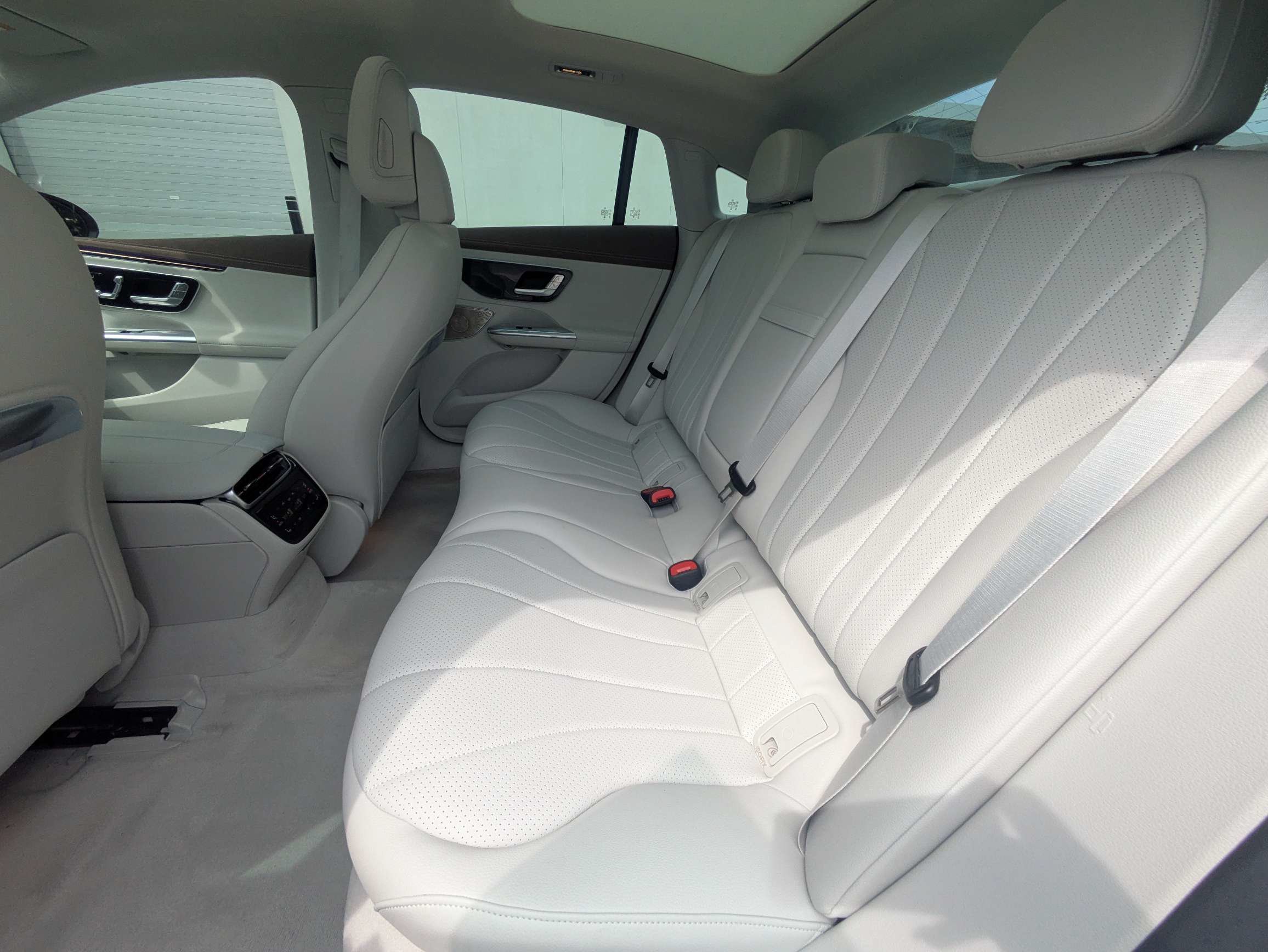 Certified 2025 Mercedes-Benz EQE 350+ 4MATIC Sedan w/ AMG Line Exterior Package image 12