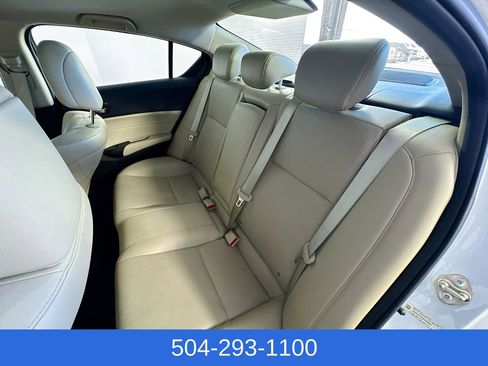 Used 2017 Acura ILX w/ Premium Package image 23