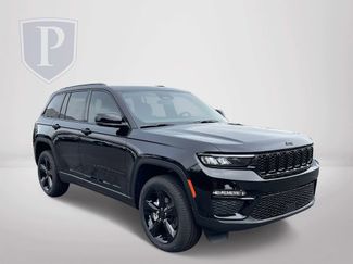 New 2025 Jeep Grand Cherokee Altitude video 1