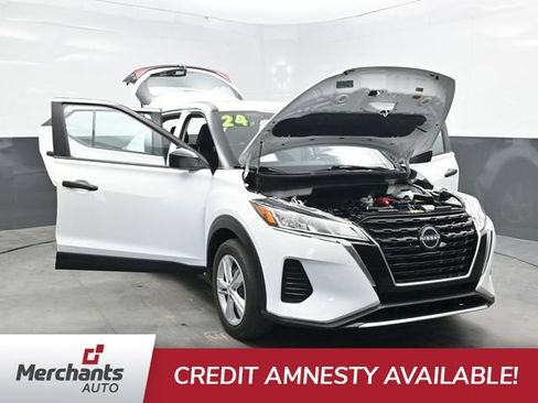 Used 2024 Nissan Kicks S FWD image 41