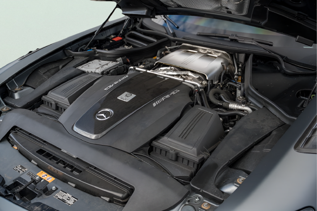 Used 2020 Mercedes-Benz AMG GT R image 27