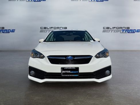Used 2022 Subaru Impreza Premium image 2
