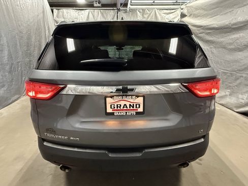 Used 2020 Chevrolet Traverse LT w/ LPO, Floor Liner Package AWD/4WD image 5