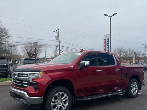 Used 2023 Chevrolet Silverado 1500 LTZ w/ LTZ Convenience Package II image 3