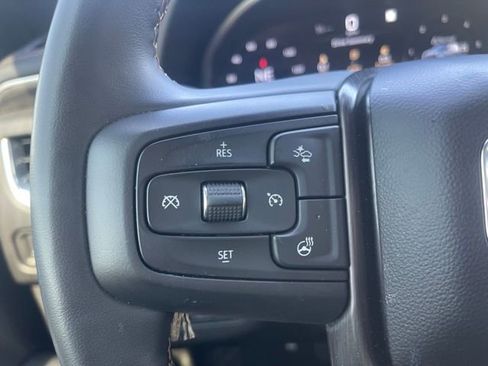 Used 2023 GMC Yukon AT4 w/ AT4 Premium Plus Package image 22