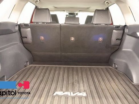 Used 2022 Toyota RAV4 Limited AWD/4WD image 26