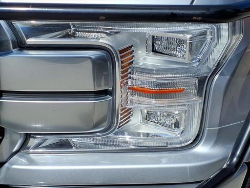 Used 2020 Ford F150 Platinum w/ Equipment Group 701A Luxury RWD image 11