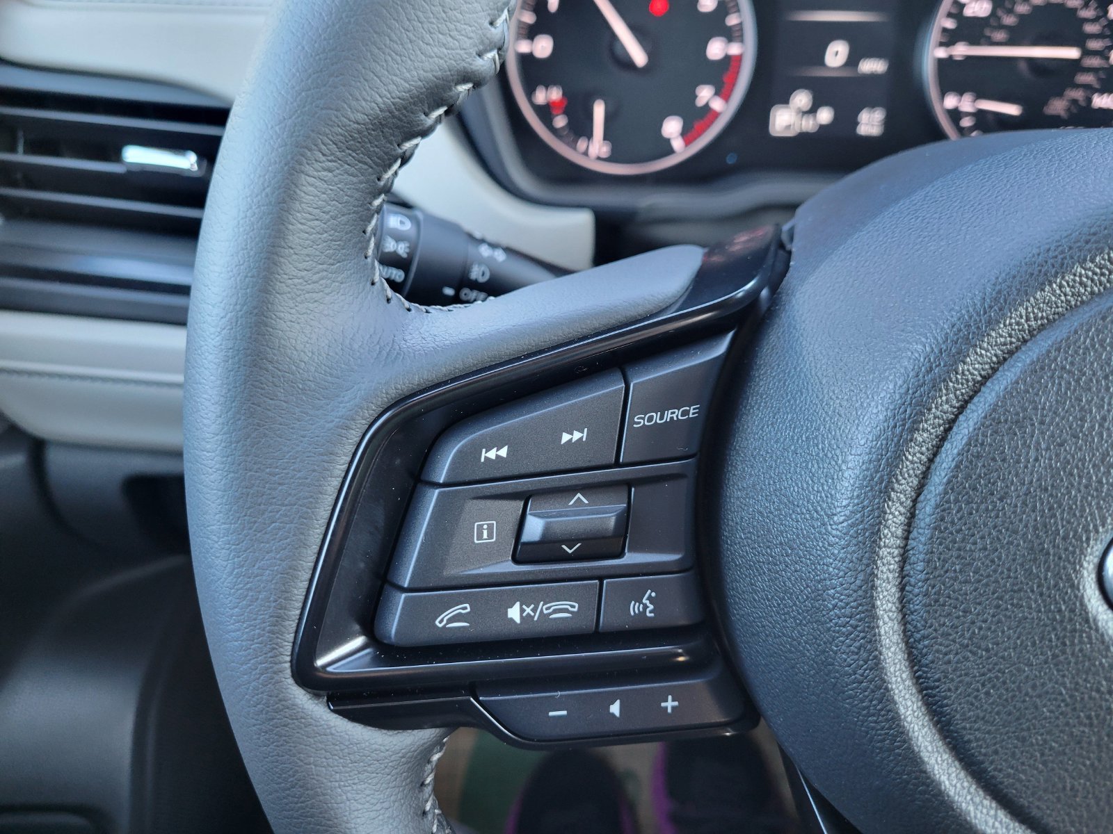 New 2026 Subaru Forester Premium AWD/4WD image 16