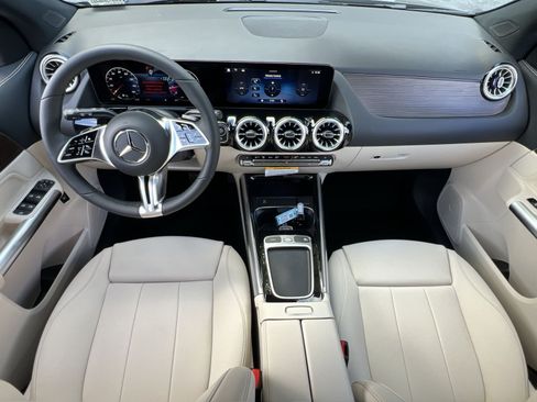 New 2026 Mercedes-Benz GLA 250 4MATIC image 28