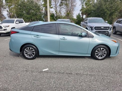 Used 2021 Toyota Prius XLE image 9