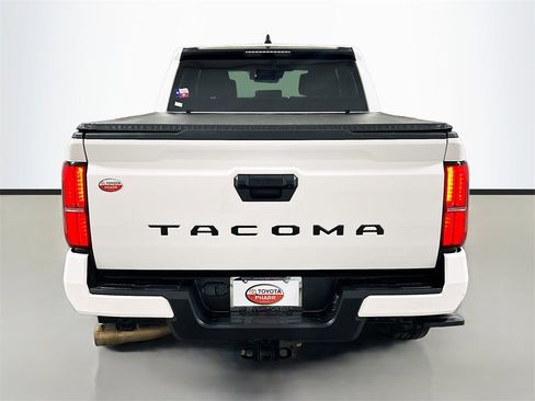 Used 2024 Toyota Tacoma SR5 image 5