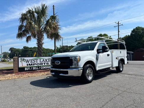 Used 2019 Ford F250 XL w/ XL Value Package RWD image 1