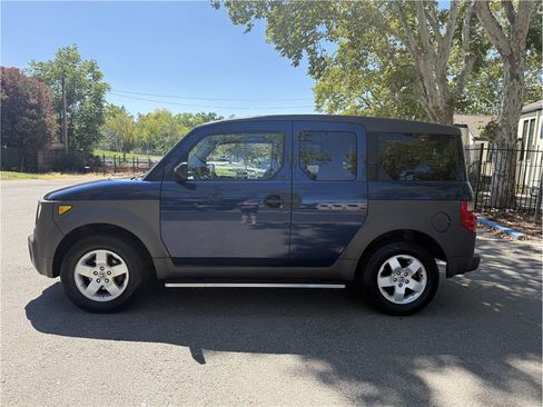 Used 2003 Honda Element EX image 2