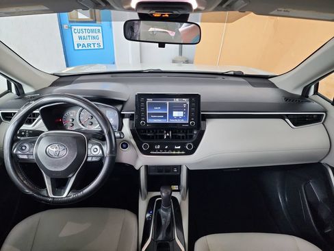 Used 2022 Toyota Corolla Cross LE FWD image 17