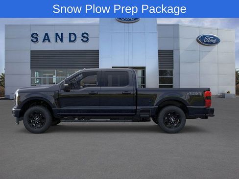 New 2026 Ford F250 Lariat w/ Black Appearance Package image 3