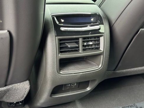 New 2026 Cadillac XT5 Sportv image 37