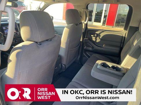 Used 2022 Nissan Frontier S w/ Technology Package image 15