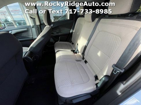 Used 2021 Ford Escape SE image 15