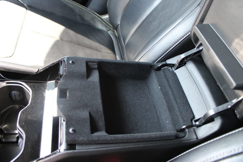 Used 2022 Jeep Grand Cherokee L Limited RWD image 50