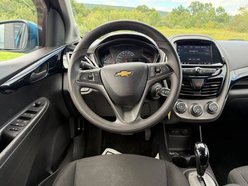 Used 2019 Chevrolet Spark LT FWD image 9