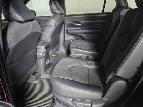 New 2026 Toyota Grand Highlander Hybrid MAX Limited image 37