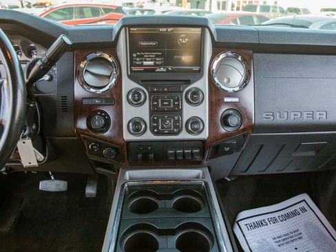 Used 2015 Ford F250 Lariat w/ Chrome Package image 11