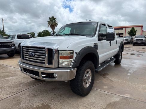 Used 2009 Ford F250 4x4 Crew Cab Super Duty image 1
