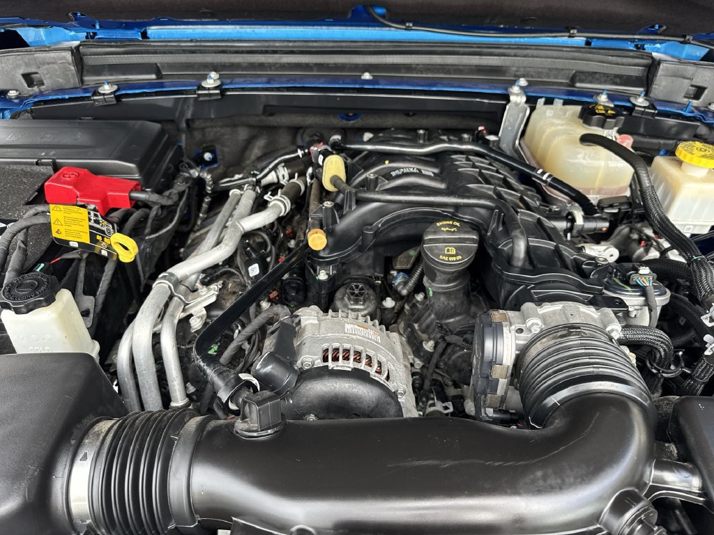 Used 2023 Jeep Gladiator Mojave AWD/4WD image 57