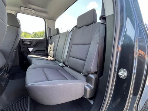 Used 2019 Chevrolet Silverado 1500 LT AWD/4WD image 16