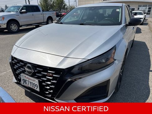 Certified 2024 Nissan Altima 2.5 SR FWD image 2