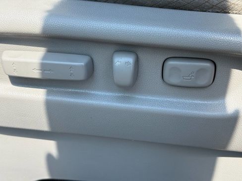 Used 2016 Honda Odyssey SE image 12