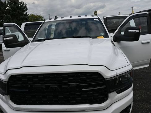 Used 2024 RAM 3500 Big Horn w/ Night Edition AWD/4WD image 27