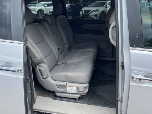 Used 2014 Honda Odyssey EX-L image 18