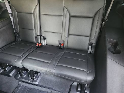 Used 2021 Chevrolet Tahoe Z71 AWD/4WD image 34