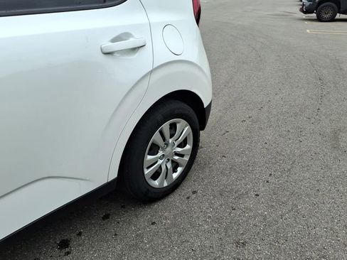 Used 2020 Kia Soul LX FWD image 5