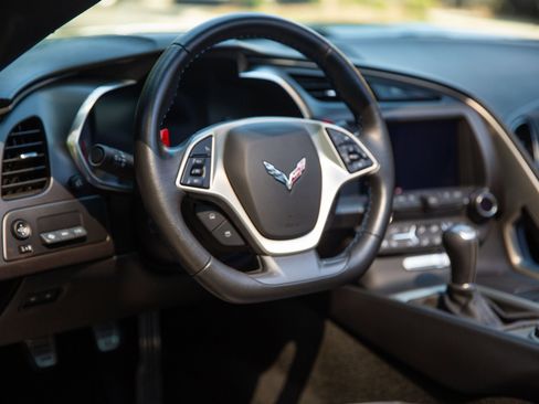 Used 2017 Chevrolet Corvette Grand Sport RWD image 36