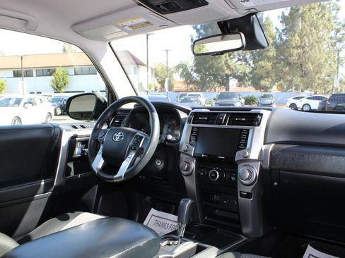 Used 2021 Toyota 4Runner SR5 RWD image 22