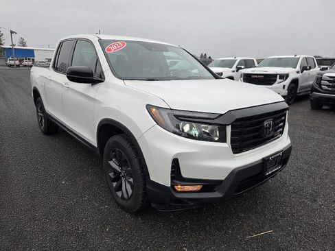 Used 2023 Honda Ridgeline Sport image 13