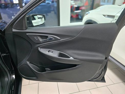 Used 2024 Chevrolet Malibu LT image 22