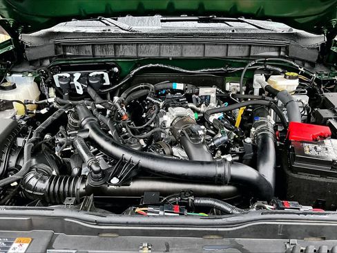 Certified 2025 Ford Bronco Badlands AWD/4WD image 32