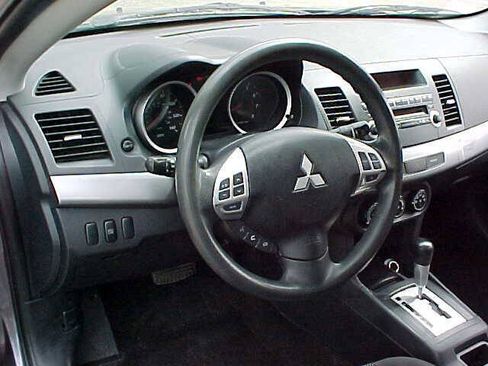 Used 2010 Mitsubishi Lancer ES FWD image 15