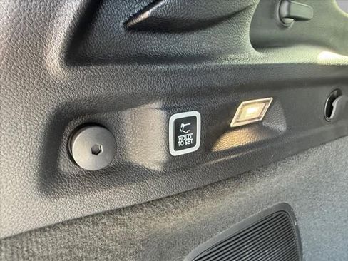 New 2025 Jeep Grand Cherokee L Overland w/ Rear Seat Video Group I image 27