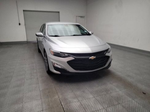 Used 2022 Chevrolet Malibu LT image 14