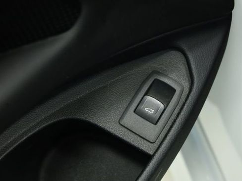 Used 2025 BMW 430i Convertible RWD image 41